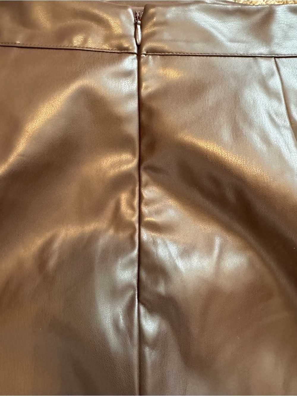 Commense Women’s Ruched Slit PU Faux Leather Midi Skirt Camel Size Small - Picture 11 of 11